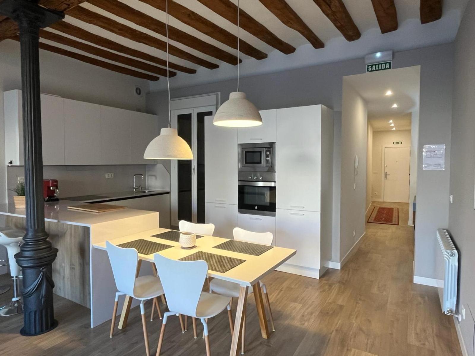 Apartment En El Corazon De Pamplona